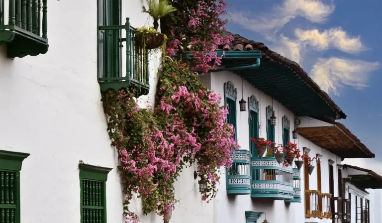 Un Tesoro Histórico Donde el Tiempo se Detiene en el Paisaje Cafetero