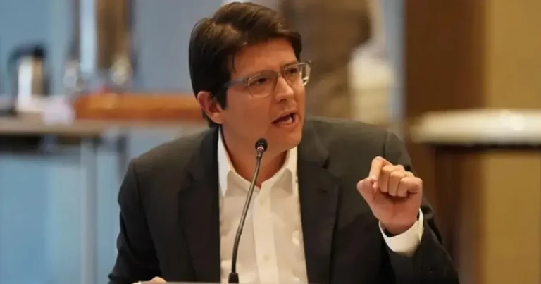 Colombia no puede seguir enterrando líderes por pensar distinto.