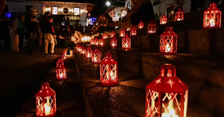 La Ciudad de la Eterna Luz: Una Odisea en la Noche del Fuego