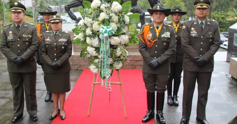 Escuela de Carabineros : Homenaje, reflexión y el reto de la seguridad real