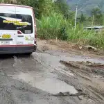 Carretera deteriorada del oriente de Caldas