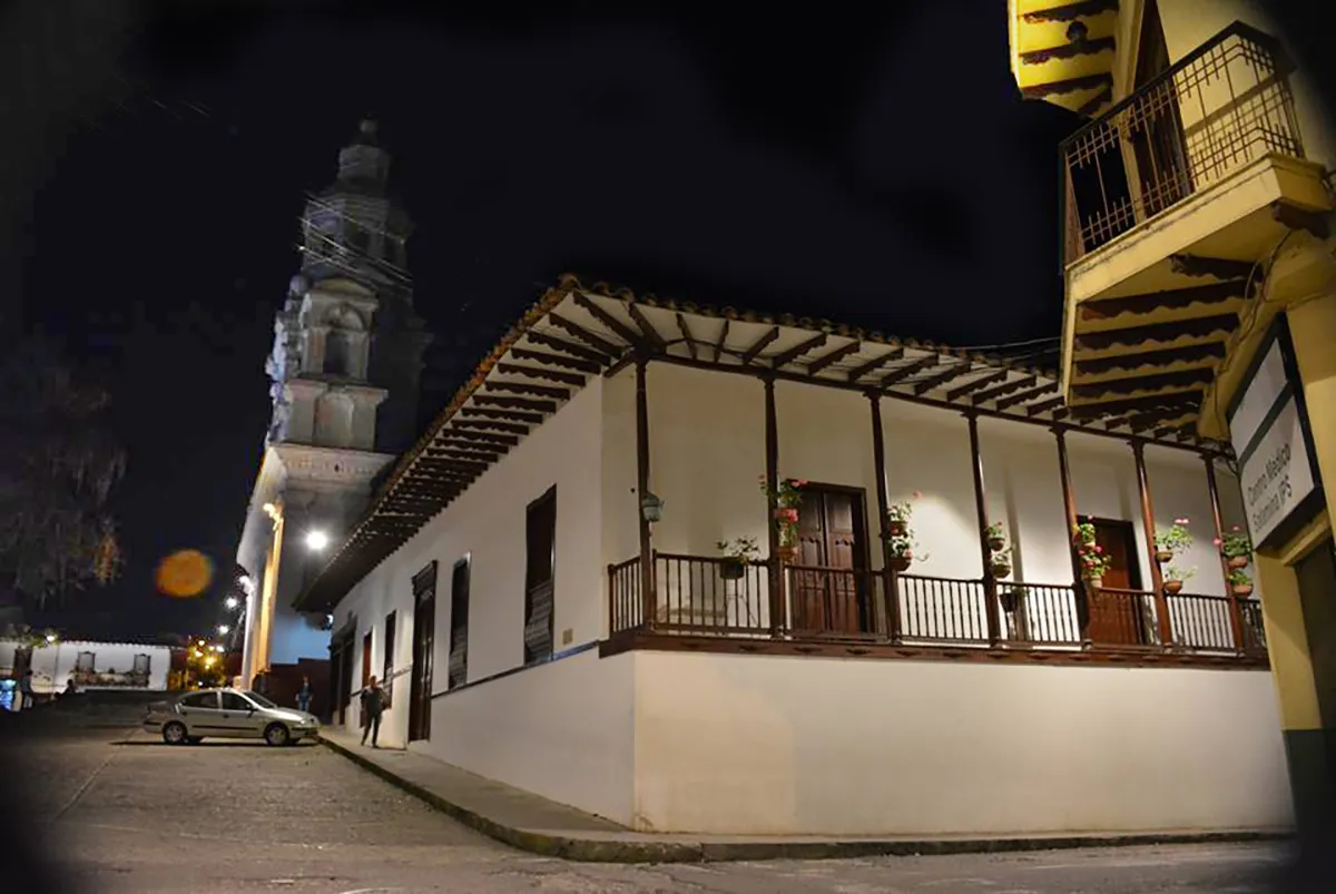 Salamina notas cortas